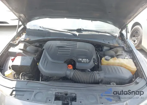 2013 Chrysler 300 Motown z USA, uszkodzony, nr VIN 2C3CCAAG3DH588343